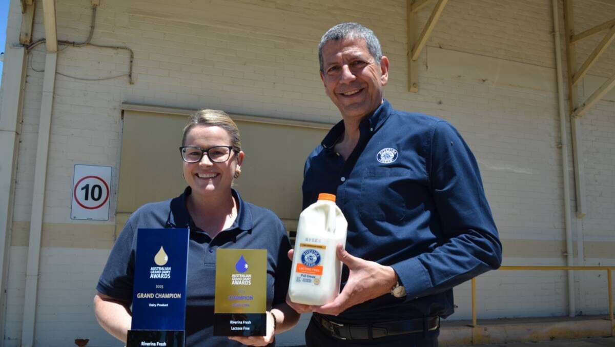 Hayley Parslow, General Manager, Manufacturing & Craig Shapiro, Executive Chairman of Riverina Fresh